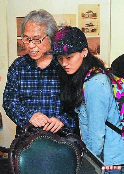 李坤城（中国台湾音乐人，著名爷孙恋男主角）