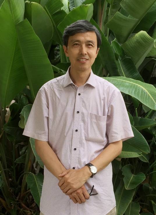 张跃飞（中国艺术研究院篆刻院研究员、西泠印社社员）