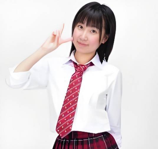 古谷静佳