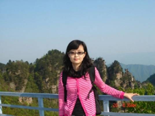 苏萌(中国海洋大学经济学院副教授)