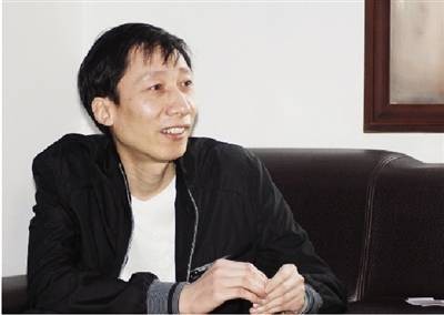 张鸿林（新疆书法家协会主席，自治区文联兼职副主席）