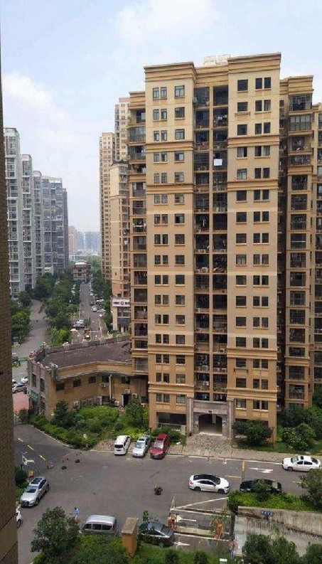 东湖景园B区