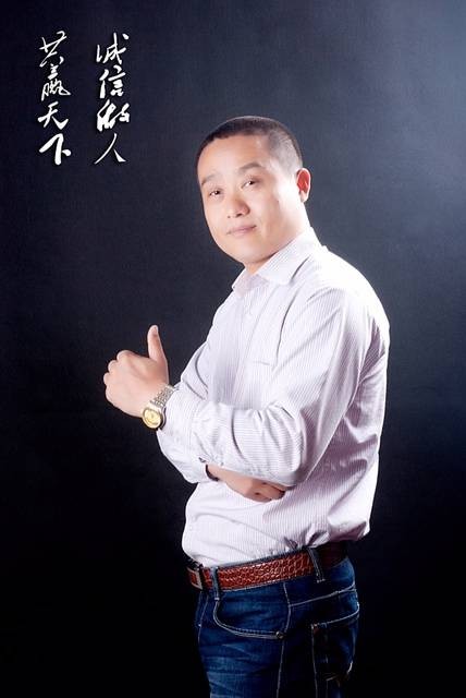 马云龙（搏击一级裁判、歌手、演员）