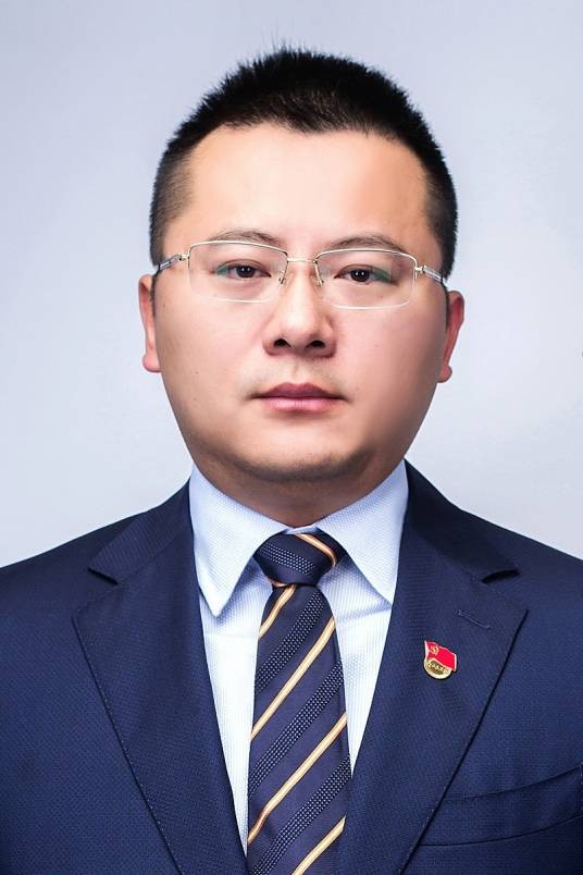 陈敏（江西省鹰潭市政府原副市长、党组成员）