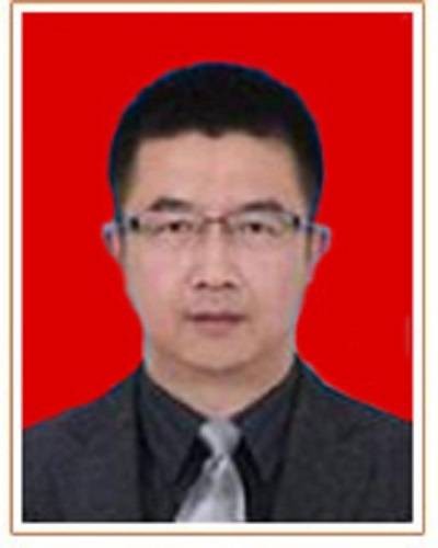 王爱忠（湖北省恩施土家族苗族自治州巴东县政府原副县长）