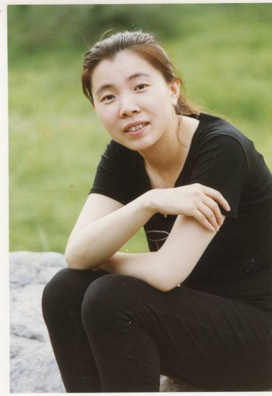 杨云菲