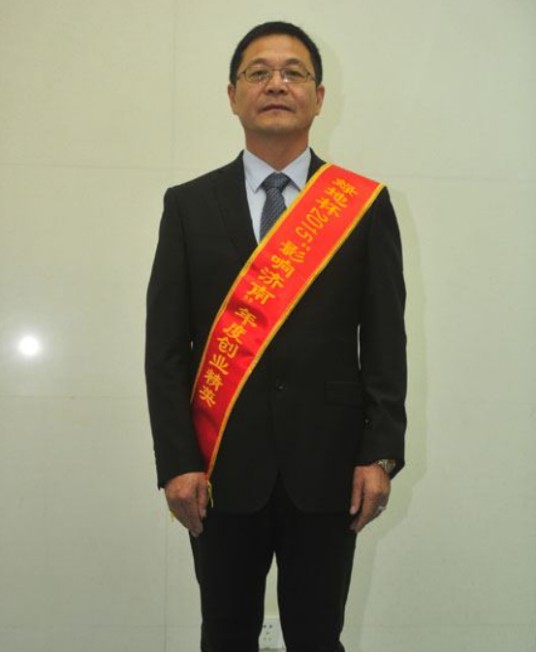 张积慧（浙江品威建材有限公司董事长）