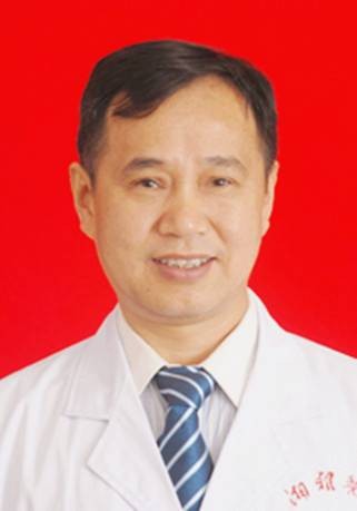 马建荣(中南大学湘雅医院脑血管外科主任医师,神经外科专家)