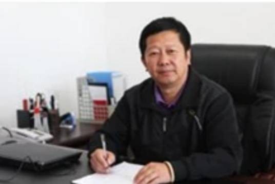 谭兵（云南国土资源职业学院纪委书记，教授）