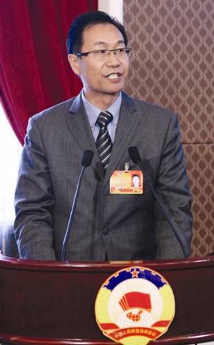 陈旗(新疆维吾尔自治区科技厅原副厅长)