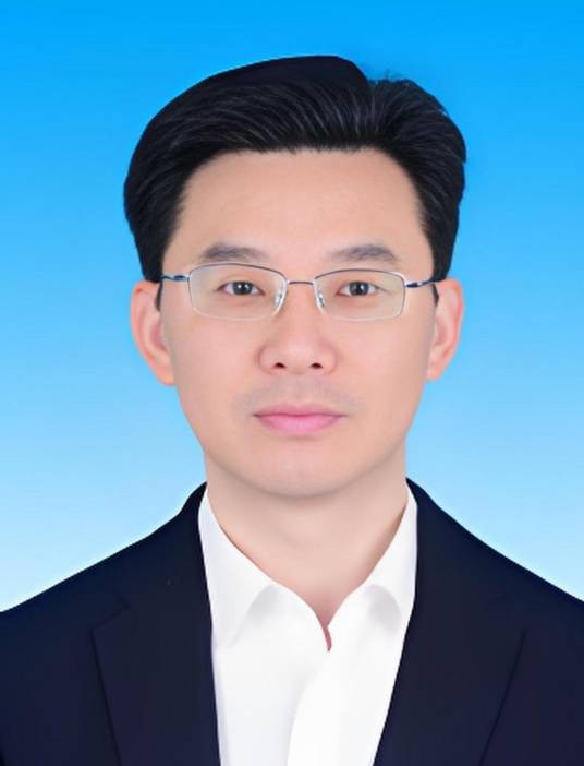 张海钦（四川省平昌县信访局党组书记、局长）