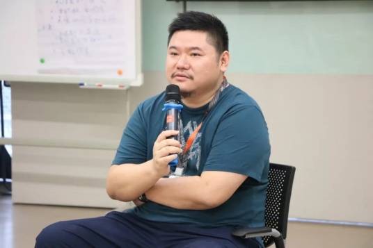 成力（星纪魅族集团首席营销官）