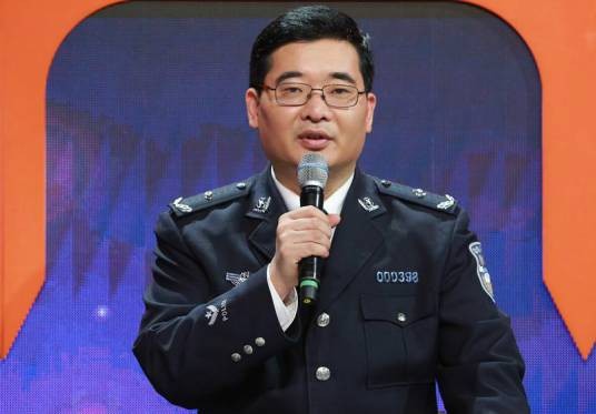 陈士渠（中华人民共和国公安部刑侦局副局长、一级巡视员）