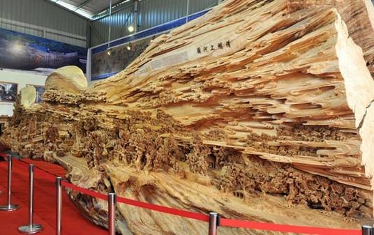 清明上河图（郑春辉木雕作品）