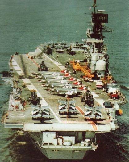 皇家方舟号航空母舰(英国鹰级航母-舷号R09-1955年服役)