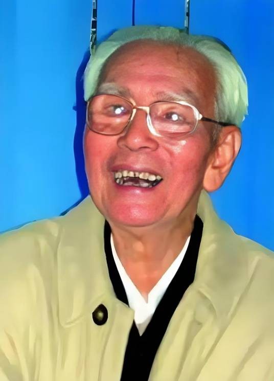 杜星垣