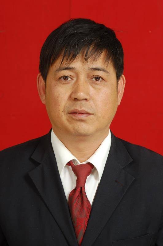 张永亮（山西省长治市平顺县发展改革和科学技术局一级主任科员）