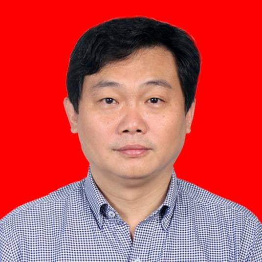 郭涛（湖北省经济和信息化厅原党组成员、副厅长）