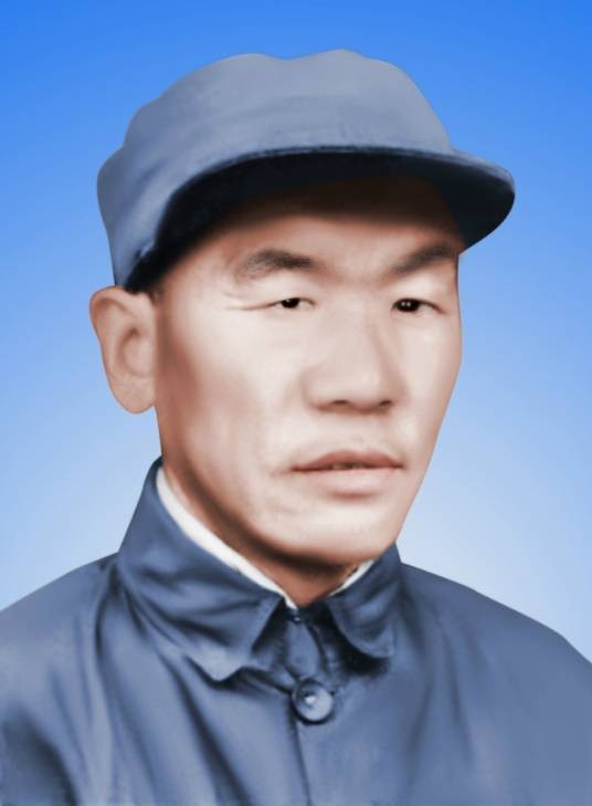 何占魁（中共七大代表）
