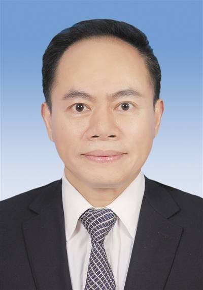熊伟（四川省政协地方政协联络委员会主任）