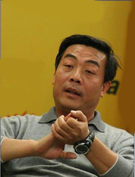 董亚春（中国内地导演、摄影师）