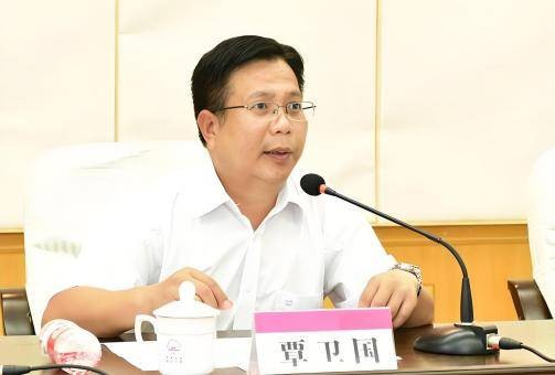 覃卫国（广西师范大学原副校长）