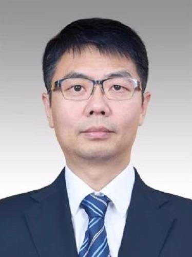 董海峰（上海市司法局党委委员、副局长）