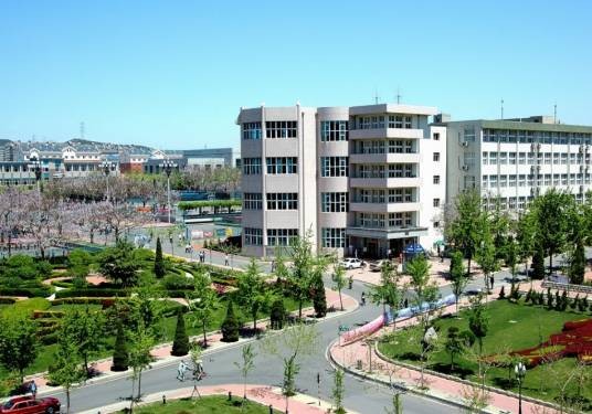 东北财经大学经济学院