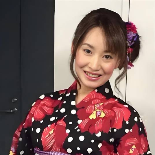 三桥加奈子