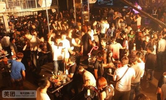 夜色18酒吧(布吉店)
