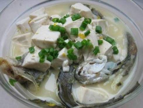 泥鳅钻豆腐