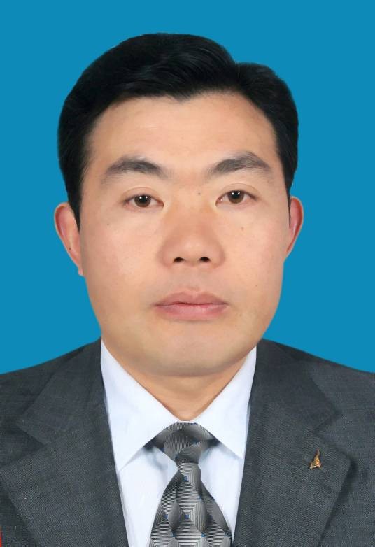 何伟(贵州省务川自治县人大常委会党组成员、副主任)