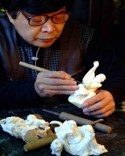 北京象牙雕刻工艺