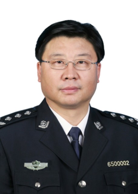 范军（新疆自治区文博院原党组副书记、副院长）
