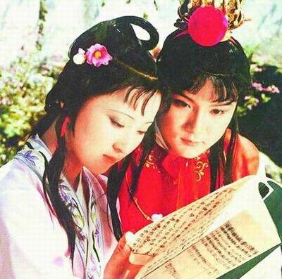 你方唱罢我登场（汉语成语，比喻权力更迭，含政治讽刺意味）