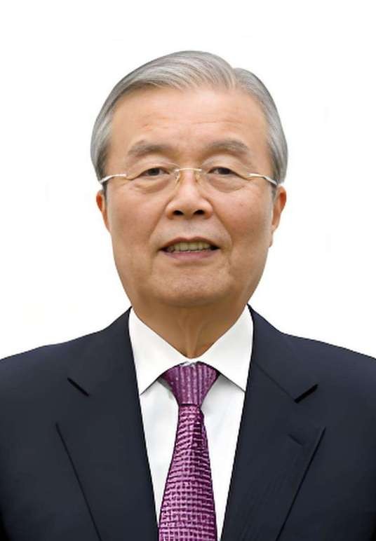 金钟仁（韩国发展战略研究院理事长）