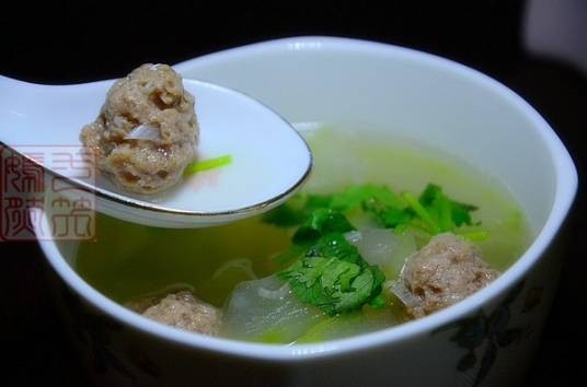 羊肉丸子冬瓜汤