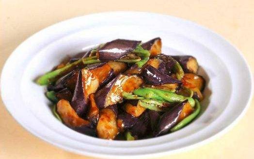 尖椒炒茄子