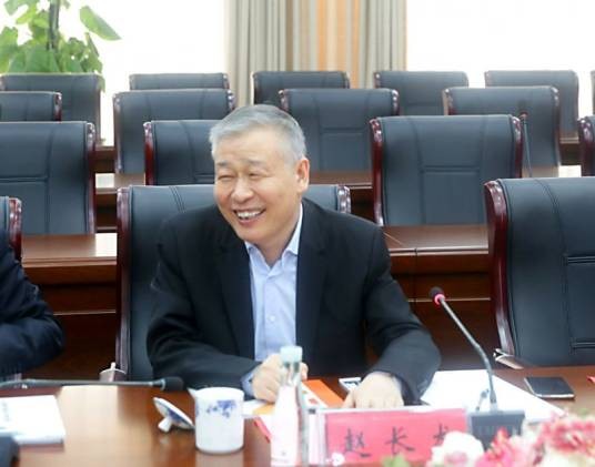赵长龙（恒大地产集团总经理、法人代表）