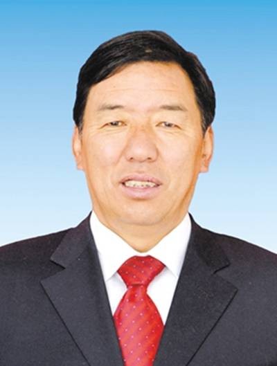 索朗多吉（西藏自治区山南市人大常委会原副主任）