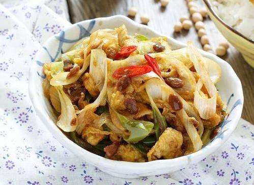 大酱炒鸡蛋