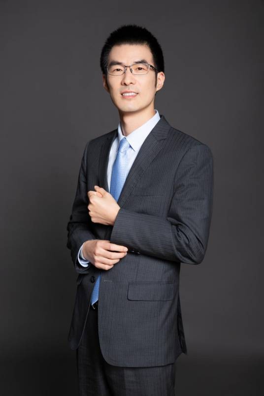 徐钢（同济大学法学院副院长）