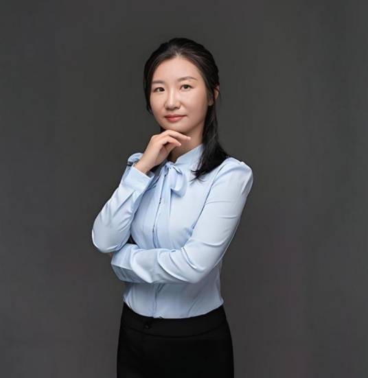 张璇（中南财经政法大学统计与数学学院教授）