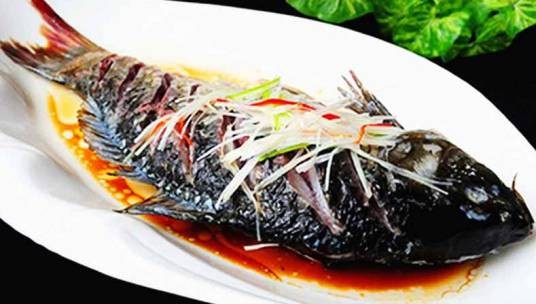 葱油鲤鱼