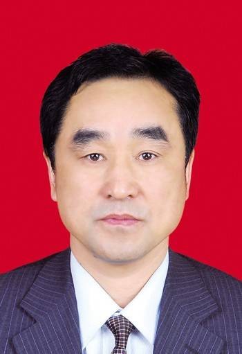 高志伟（山西省忻州市政协原一级巡视员）