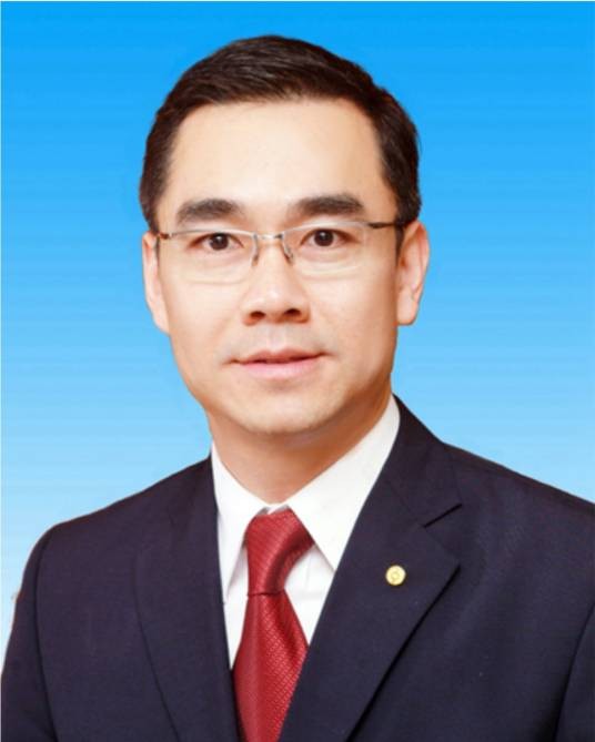 何润生（第十四届全国政协常委，澳门街坊会联合总会副理事）