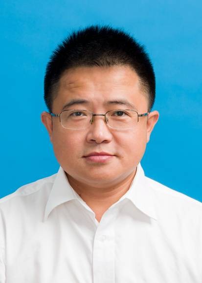 吴立群（武汉市江汉区人民政府副区长）