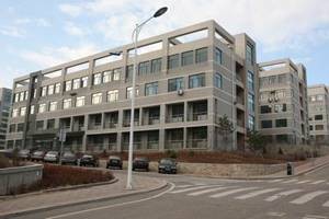 延边大学药学院