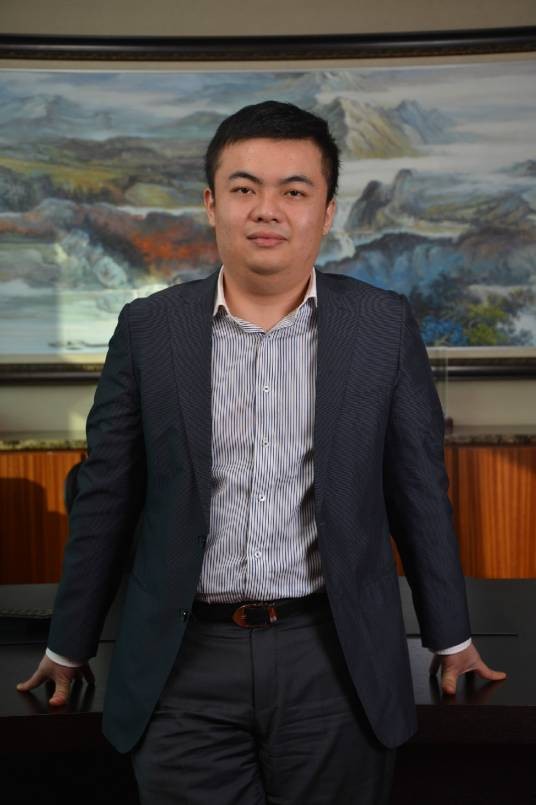 肖建海（深圳市轩鸿金融控股集团有限公司董事长）