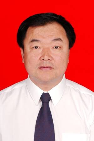 马明(财政部驻青海省专员办党组书记、监察专员)